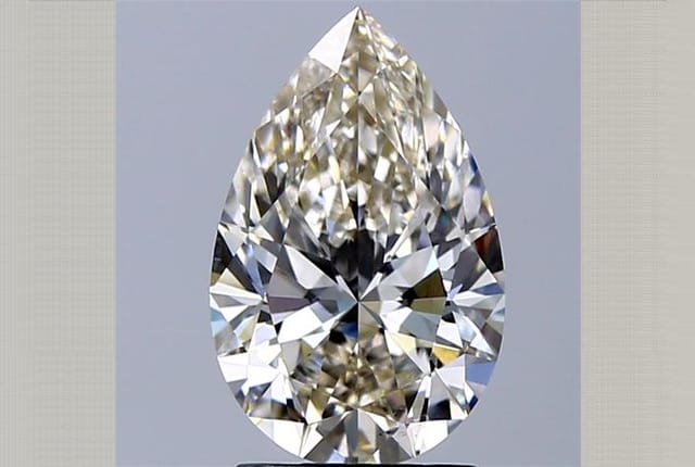 Pear Diamond