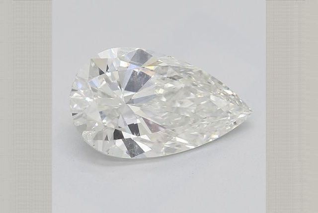 Pear Diamond