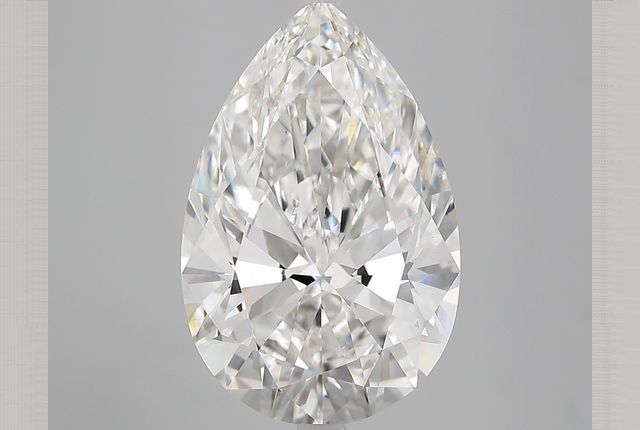 Pear Diamond