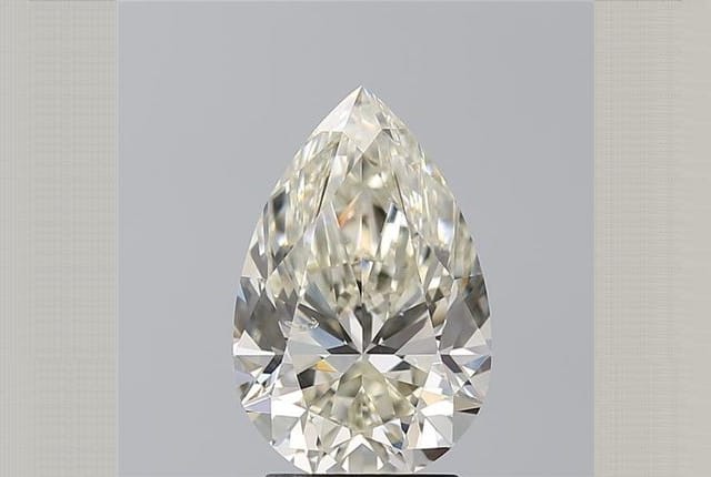 Pear Diamond