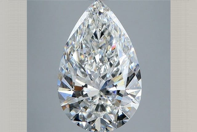Pear Diamond