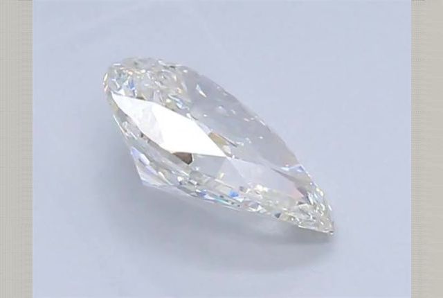 Pear Diamond