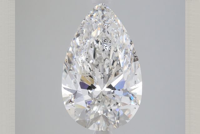 Pear Diamond