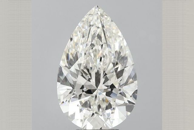 Pear Diamond