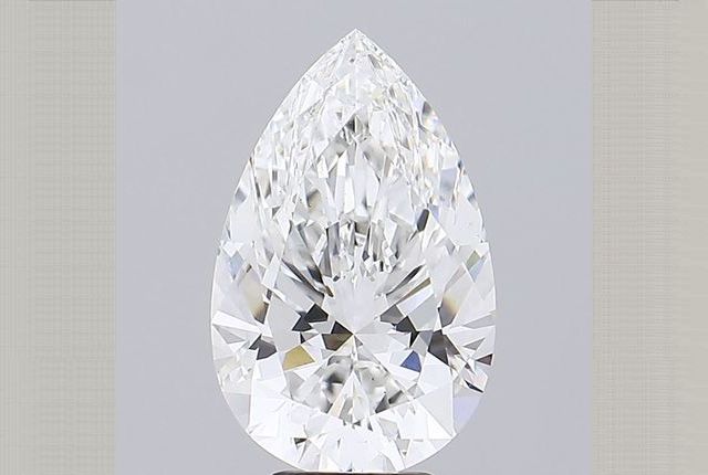 Pear Diamond