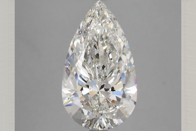 Pear Diamond