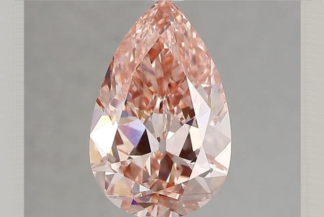 Pear Diamond
