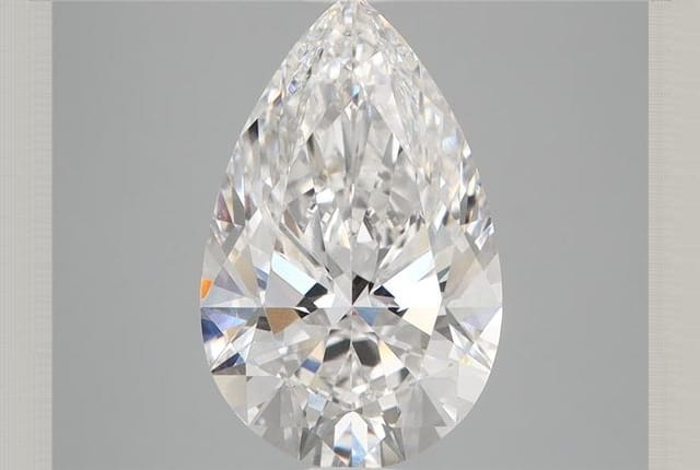 Pear Diamond