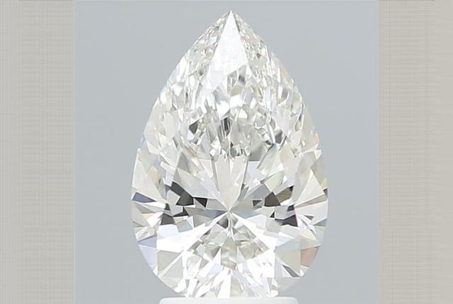 Pear Diamond