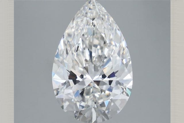 Pear Diamond
