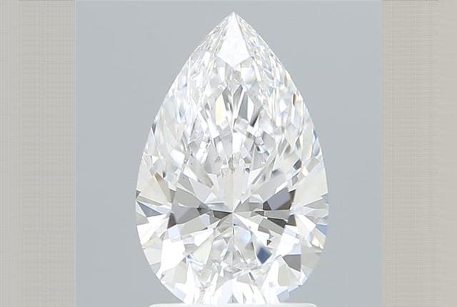 Pear Diamond