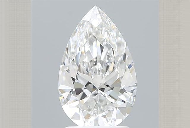 Pear Diamond