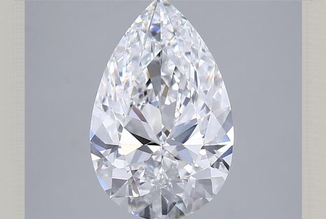 Pear Diamond