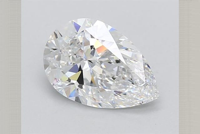 Pear Diamond