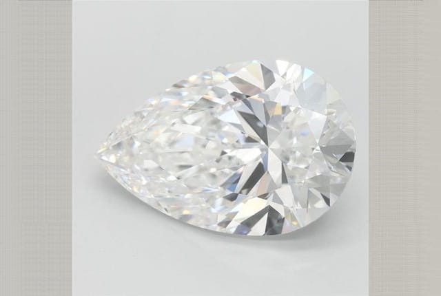 Pear Diamond