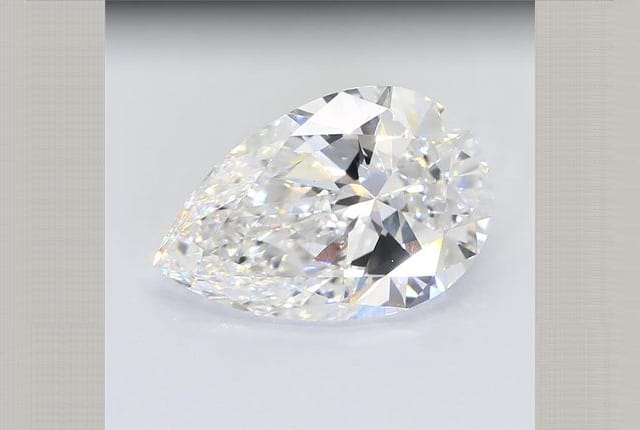 Pear Diamond