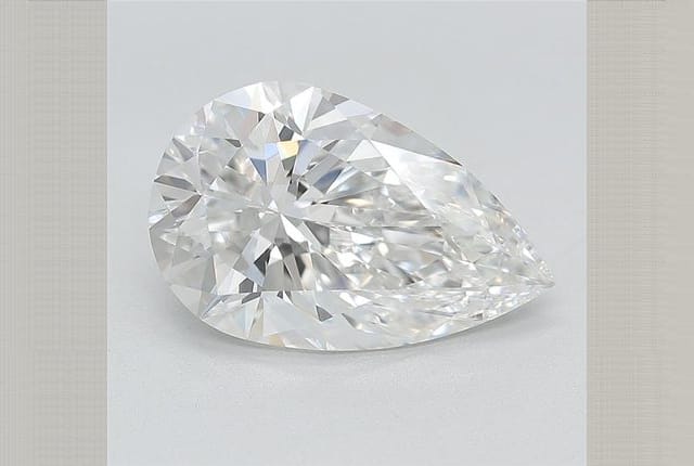 Pear Diamond