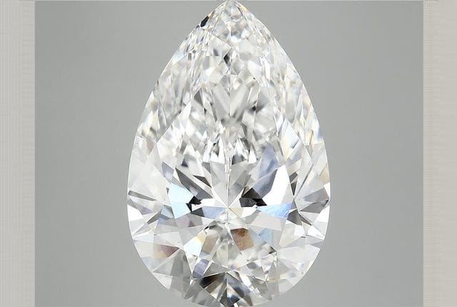 Pear Diamond