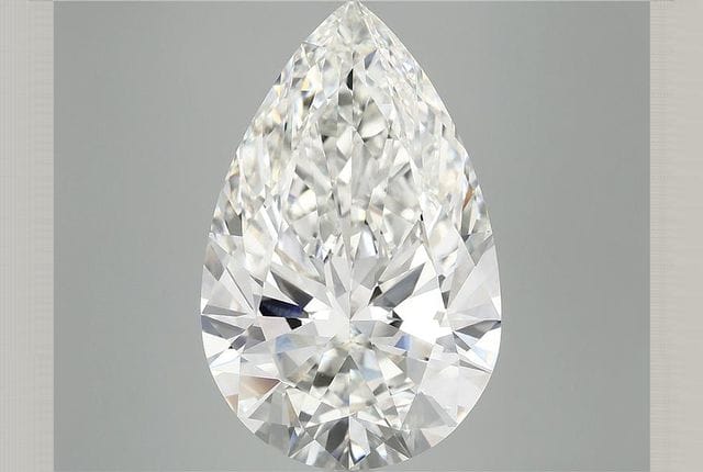 Pear Diamond