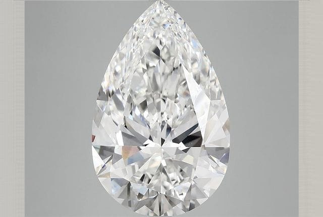 Pear Diamond