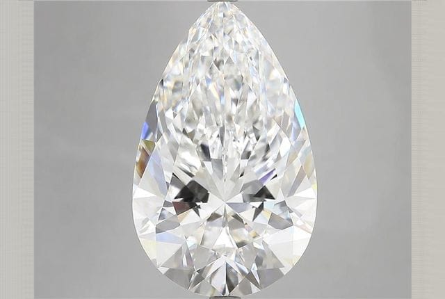 Pear Diamond
